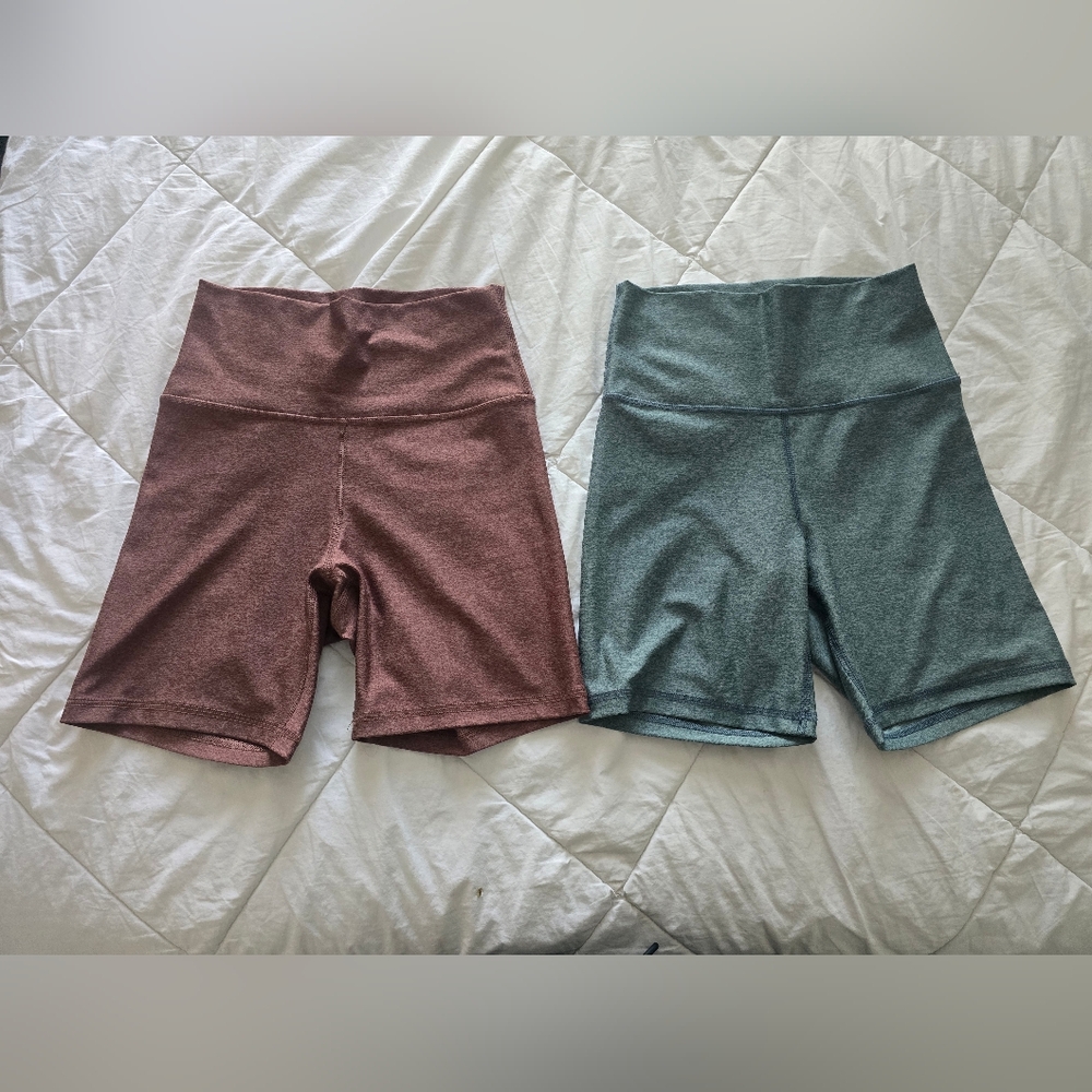 Old Navy Women's Bike Shorts - Rust and Teal